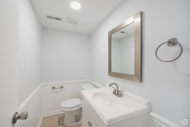 Oakleaf Townhomes, Mount Pleasant, SC 29464 - photo 7