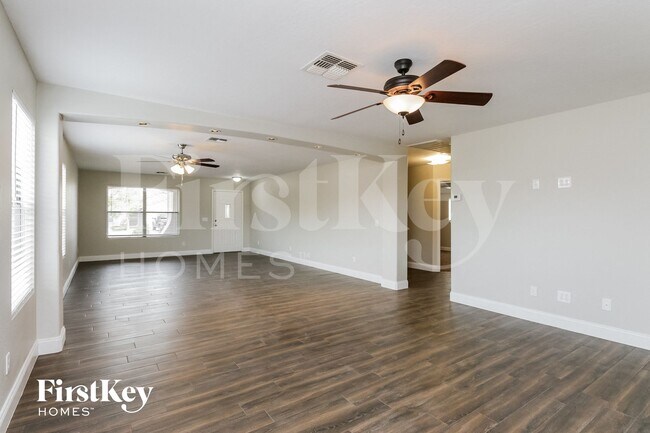 2863 W San Carlos Ln, Queen Creek, AZ 85142 - photo 5