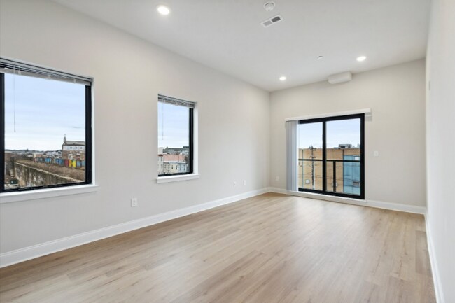 2701 Tulip St unit 2, Philadelphia, PA 19125 - photo 4