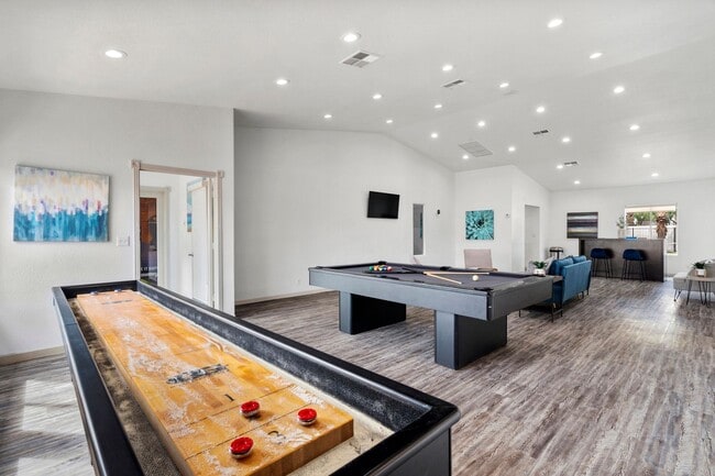 The Place at El Prado, Mesa, AZ 85202 - photo 2