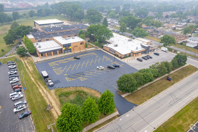 Prairie Junior High School has 367 students in grades 7-8.