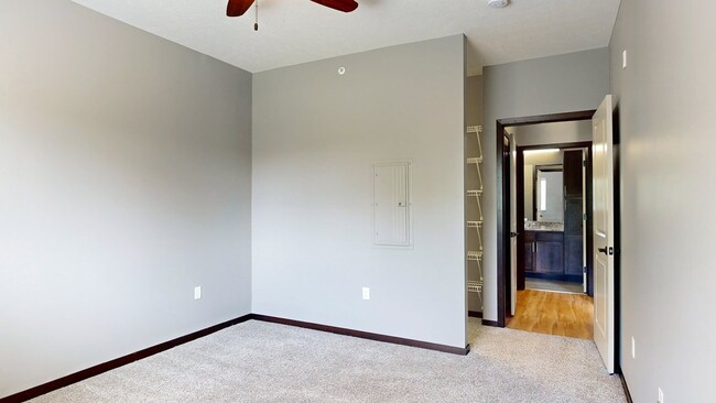 Villas of Omaha at Butler Ridge, Omaha, NE 68116 - photo 6