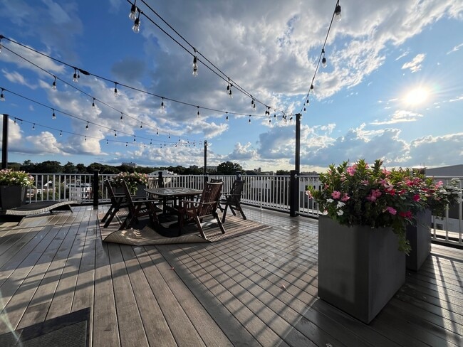 1 Everett St unit 305, Allston, MA 02134 - photo 2