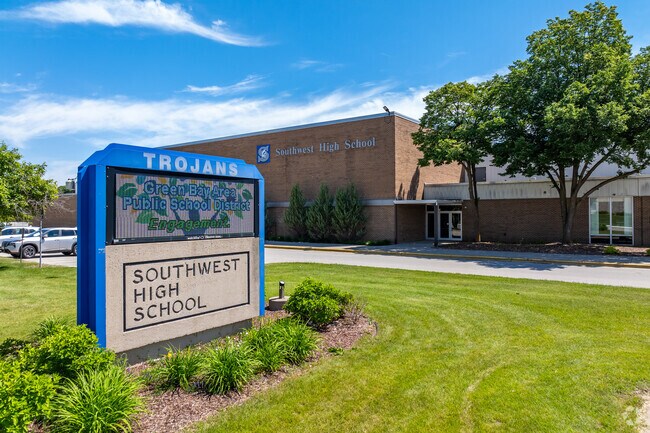 Southwest High School scores a B by Niche.