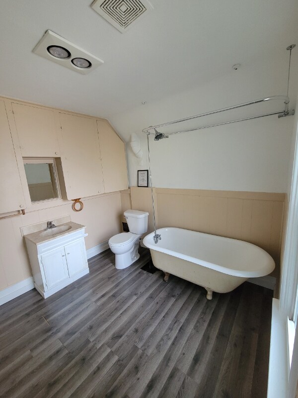 115 N Mill St unit Upper, Waupun, WI 53963 - photo 7