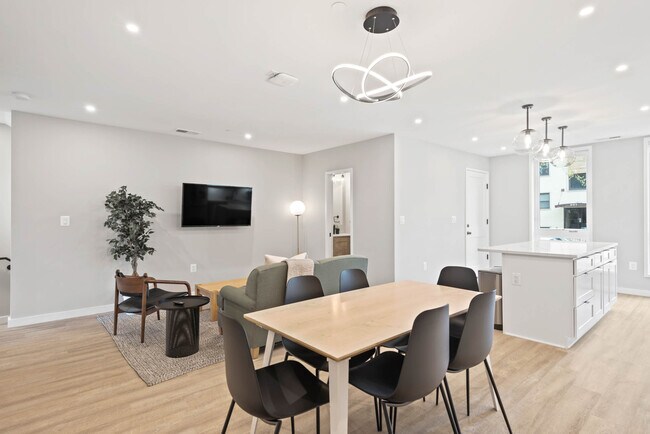 Euclid (Furnished Rooms), Washington, DC 20001 - photo 7