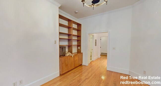 88 W Cedar St unit A, Boston, MA 02114 - photo 4