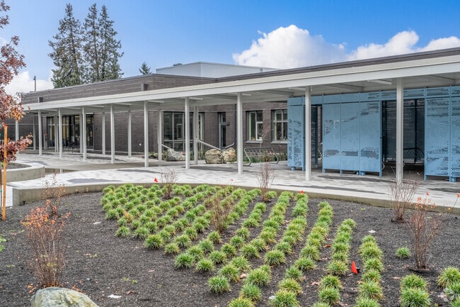 Viewlands Elementary School.