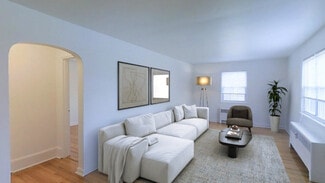 7 Laurel Dr, Scranton, PA 18505