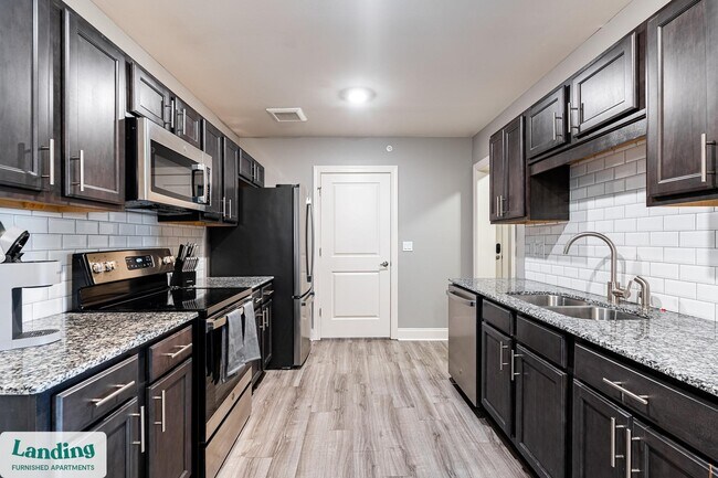 305 Laredo Dr unit 5-304, Cocoa, FL 32926 - photo 6