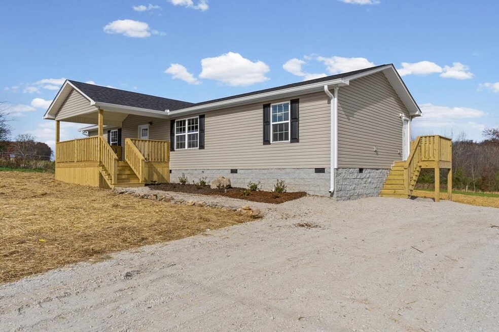 5445 Window Cliff Rd, Baxter, TN 38544 - photo 1