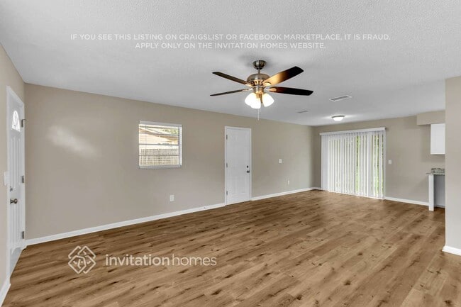 2009 E Humphrey St, Tampa, FL 33604 - photo 6