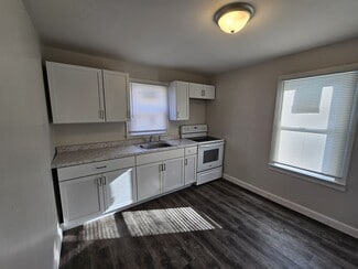 420 W Hickory St Unit A, Carbondale, IL 62901