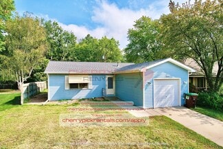 2612 S 52nd St, Lincoln, NE 68506