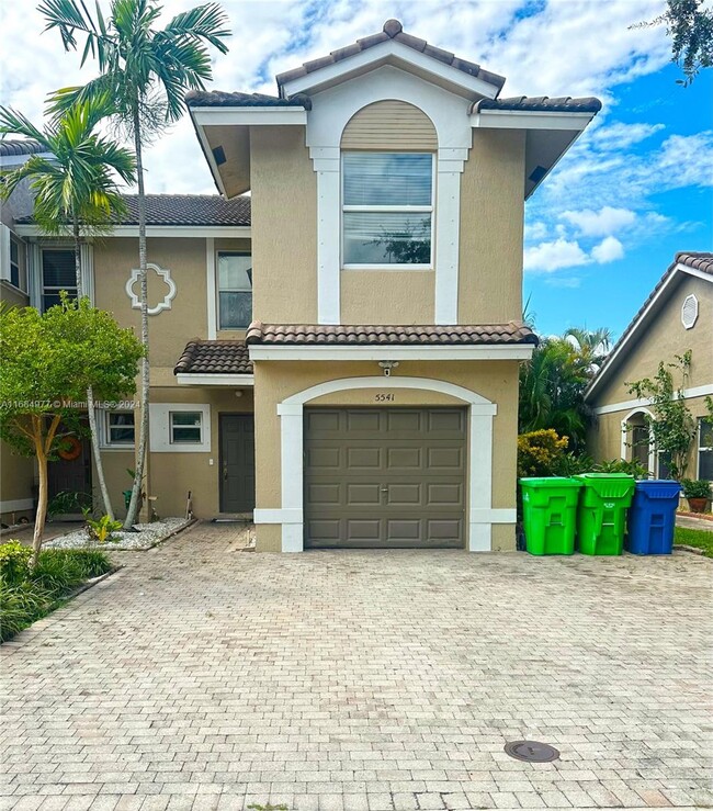5541 NW 90th Terrace, Sunrise, FL 33351