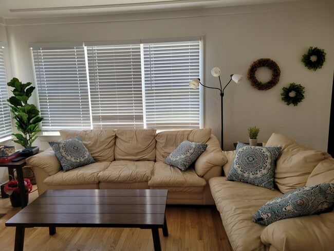 1120 Evans Ave unit 3, Reno, NV 89512 - photo 2