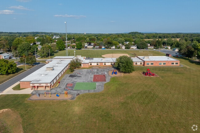 Cleona Elementary School provides an excellent learning environment for students.