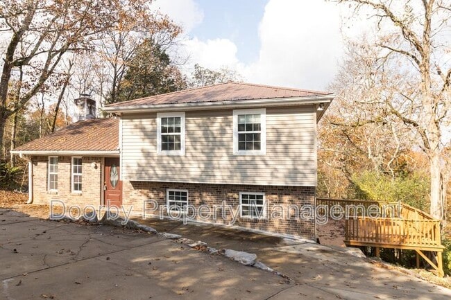 6619 Fairview Rd, Hixson, TN 37343 - photo 2