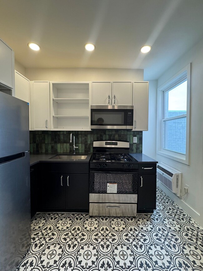 28 Providence St Unit 2, Newark, NJ 07105