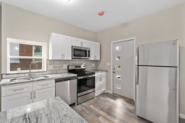 741 Sullivant Ave, Columbus, OH 43222 - photo 7