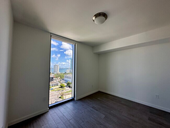 43 NW 39th St unit B2, Miami, FL 33127 - photo 6