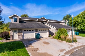 1275 W Beau Ryan Ct, Appleton, WI 54913