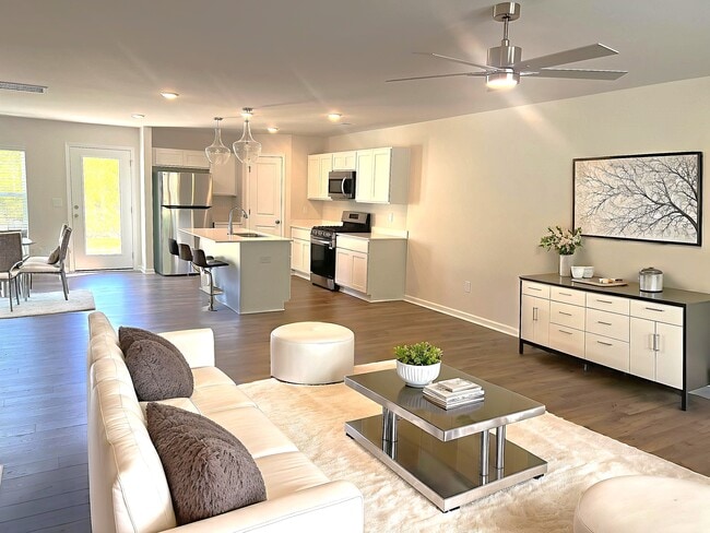 754 Dacusville Hwy unit 36764763, Easley, SC 29640 - photo 4