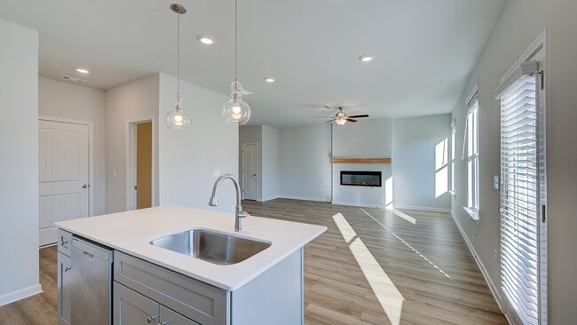 13 Camellia Dr, Fairburn, GA 30213 - photo 7