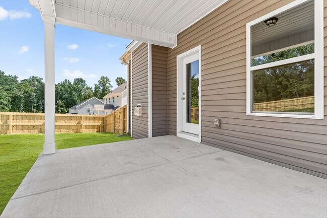 491 Pinnacle Ct, Five Points, NC 28376 - photo 7