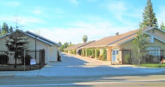 941 W Dakota Ave, Fresno, CA 93705