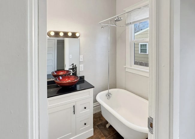 906 12th St N, Fargo, ND 58102 - photo 5