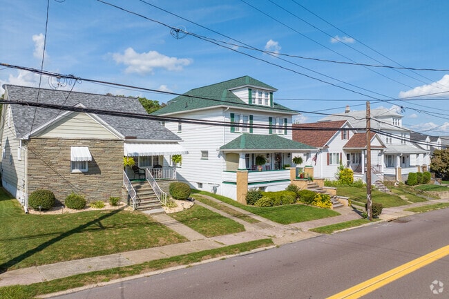 Cape Cods mix with American Foursquare homes on the streets of Edwardsville.