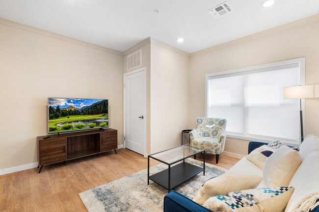 Metro526 Apartments, Dunellen, NJ 08812 - photo 5