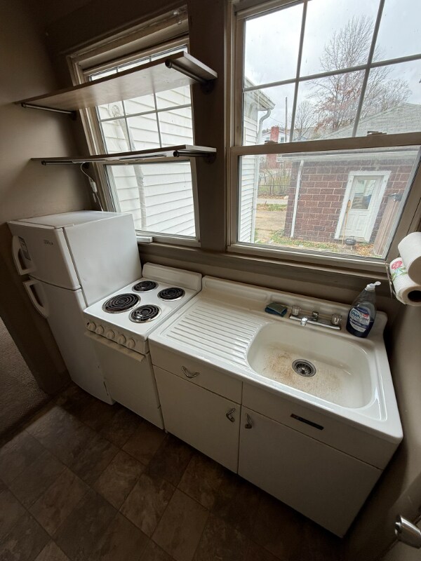 1220 Valley-View Ave unit 2, Wheeling, WV 26003 - photo 7