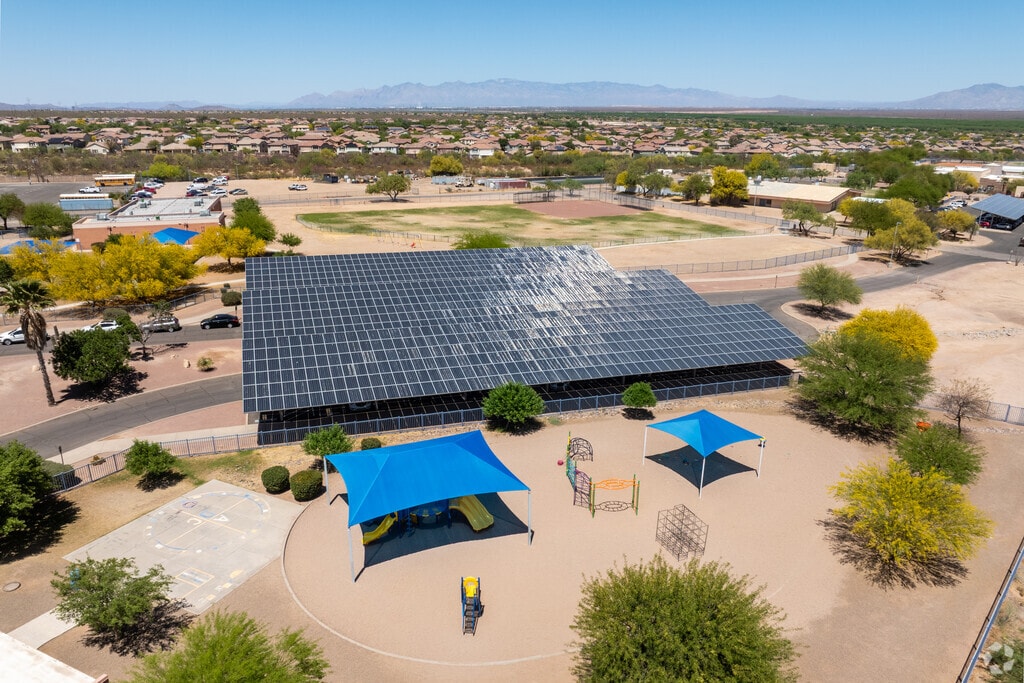 Sahuarita Primary School is a K-2 school in Sahuarita, AZ.