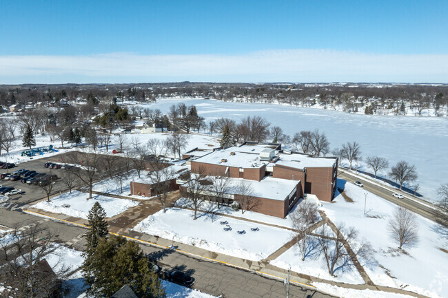 Lakeview Elementary