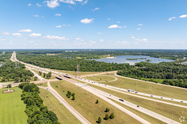 Frayser is connected to the rest of the area via I-40 and I-69.