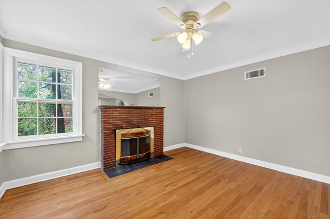 3653 Eminence Blvd, Saint Louis, MO 63114 - photo 3