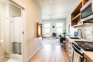 1920 NW 26th Ave, Portland, OR 97210