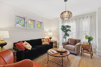 915 24th Ave S Unit 2, Minneapolis, MN 55406