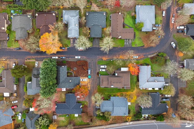 You’ll find mid-century ranchers on larger lots in the Derry Dell neighborhood.