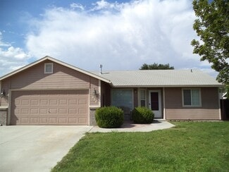 656 W White Fang St, Kuna, ID 83634