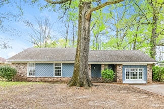 2 Burnt Mills Rd, Goose Creek, SC 29445