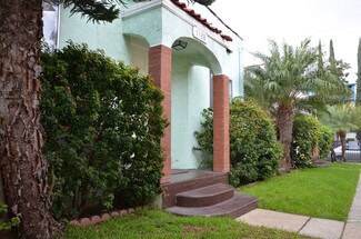 1128 N Mariposa Ave, Los Angeles, CA 90029
