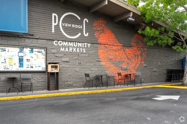 The Bryant PCC Community Market is popular grocery store option in the area.