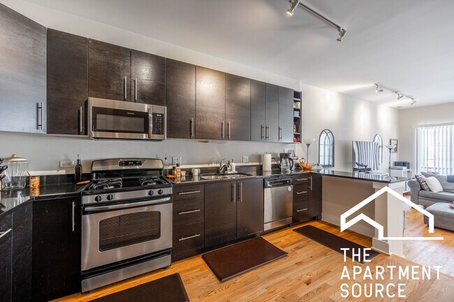 2518 N Willetts Ct unit 2C, Chicago, IL 60647 - photo 6