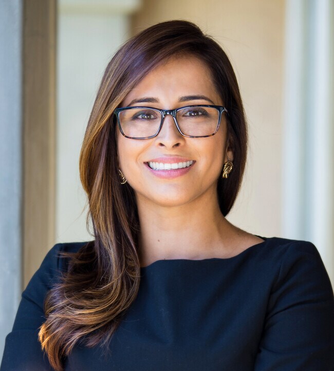 Leslie Cruz