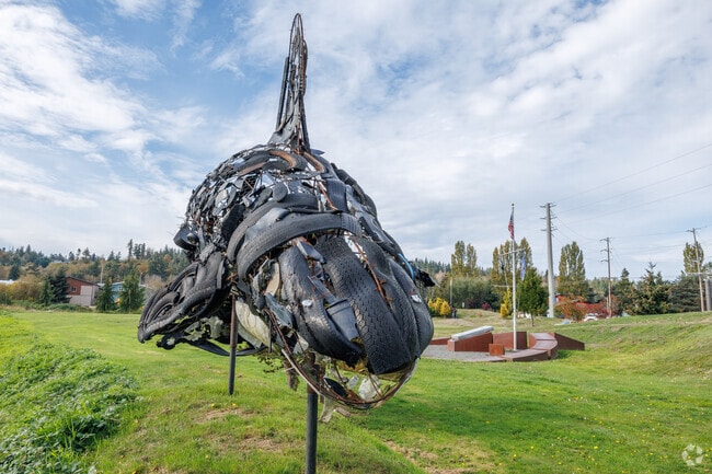 Freedom Park on Camano Island has many beautiful scupltures, including one of an Orca whale.