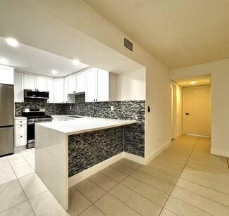 17455 NW 94th Ct Unit c, Hialeah, FL 33018