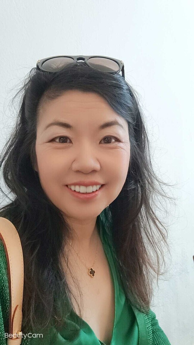 Yvonne Liu